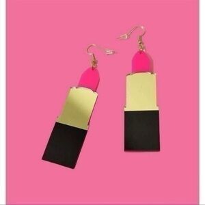 Barbiecore Valentine’s Day Pink Lipstick Dangle Earrings